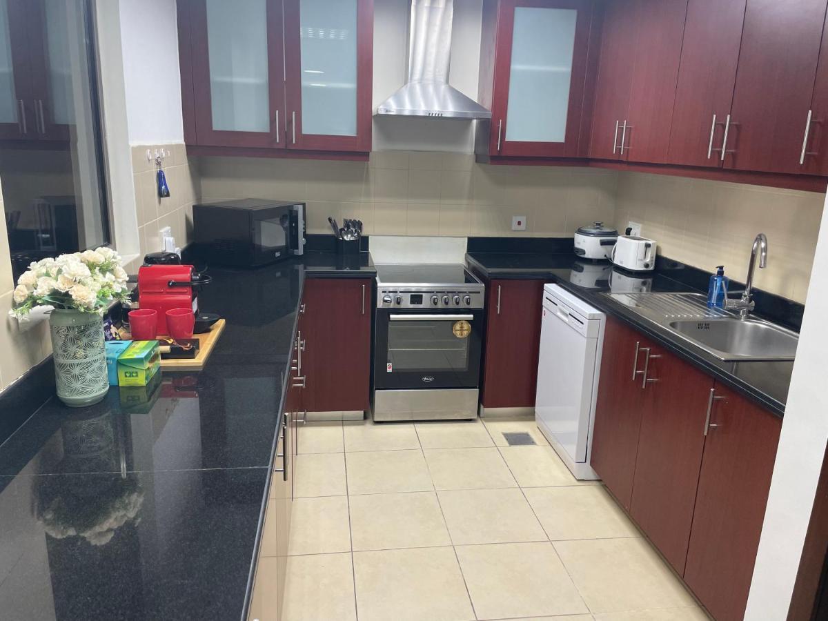 Usmans 1 Bedroom 4 Beds Jbr Huge Sea View 120 Sqm 2 Balconies Dubai Exterior photo